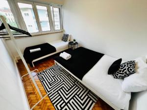 The Crespo House - NO 5F - Central Two-Bedroom Apartment