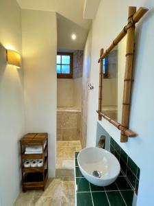 Appartements Le Cocand : Appartement 1 Chambre - Vue sur Jardin
