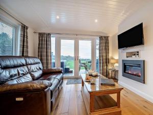1 Bed in Langbank 73846