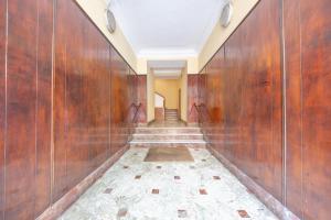 Elegante Loft Ponte Lungo 5 minuti a piedi dalla Metro A