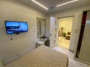 شقه فندقيه فاخره في ارقي منطقه بالمهندسين