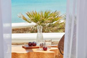 Mykonos Waves Beach House & Suites Myconos Greece