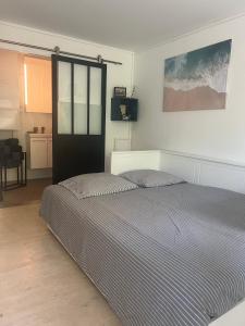 Studio avec jardin sud proche bord de mer