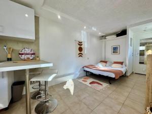 Appartements Le Nation - Studio 2 Prs - 300M Beaches - air conditioning : photos des chambres
