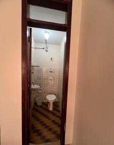 Apartamento 104 - Suíte econômica com ventilador
