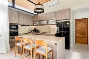 Samudo 3br Tropical Haven