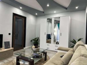 G&A Luxe Apartment Central