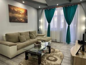 G&A Luxe Apartment Central