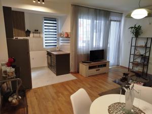 Skopje Apartment,Rental,Riverside,Emil Ivanovikj - Obiekty bez kategorii w mieście Skopje