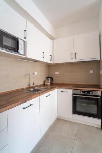 Two Bedroom Apartment - Mountain View - Porto Montenegro