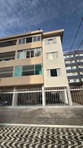 Apto Vista Mar Vila Mirim garagem Wi-Fi