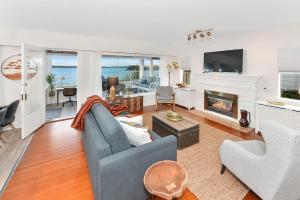 The Beach House Suite by EMR Vacation Rentals