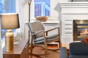 The Beach House Suite by EMR Vacation Rentals