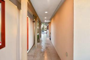 Beachside Living Cherry Point by EMR Vacation Rentals