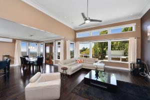 Natures Gate Executive Estate by EMR Vacation Rentals