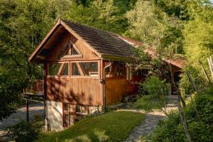 ECO-CHALET Bel Oiseau - Saint-Ursanne