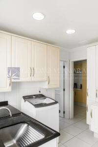 High Standard House in Jurerê Internacional