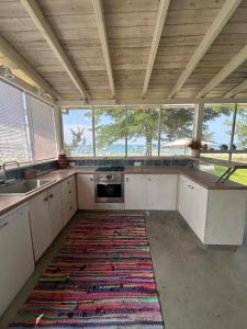 Sea Side Caravan