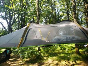 Tentes de luxe Tentes suspendues D-En Haut : photos des chambres