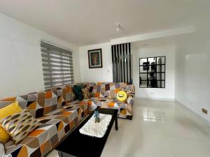 JJs Transient Home Lipa