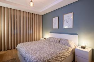 Chic, bright, 2 BR apartment, panoramic view & Parking