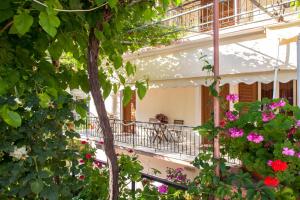 Tasoula Studios & Apartments Lefkada Greece