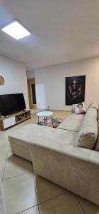 Bright Central Apartment