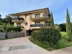 Appartements PROPRIANO Charmant 2 pieces 46m2 avec Terrasse et balcon : photos des chambres