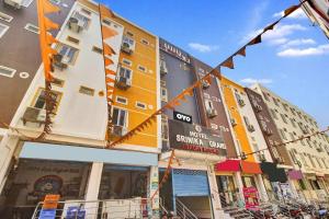 Hotel O Srinika Grand NEAR Shamshabad Airport