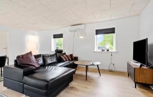 3 Bedroom Beautiful Home In Tarm