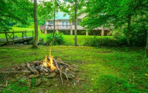 Hen Wallow Creek Cottage