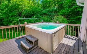 Hen Wallow Creek Cottage