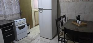 Edificio Italia - 3 quartos - 2 banheiros - 1 garagem coberta - Taxa Para Hospedes Com Pets