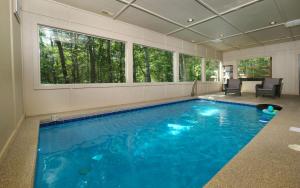 Five-Bedroom Villa room in Majestic Timber
