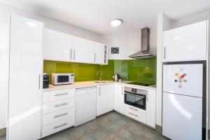 Noosa River Sandy Shores