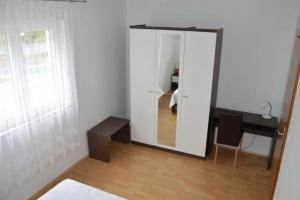 Apartments with parking space Sveti Filip i Jakov, Biograd - 24707