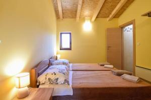 Family friendly house with a swimming pool Maovice, Zagora - 24726