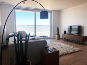 Apartment in Middelkerke with Stunning Sea Views