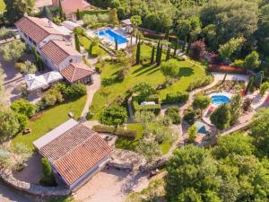 Holiday home in Dobrinj with swimming pool 