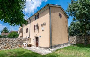 1 Bedroom Awesome Home In Bale