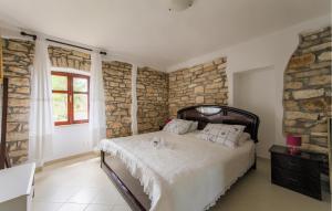 1 Bedroom Awesome Home In Bale 