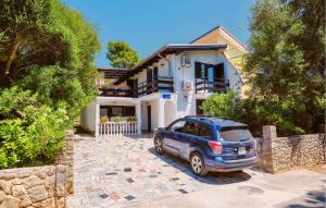 Beautiful Apartment In Mali Losinj