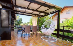 Beautiful Apartment In Mali Losinj