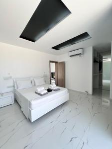 Pool House for 6 by Olivujoj - Shared Pool & Garden
