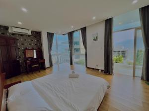 Hilton Luxury Villa 1