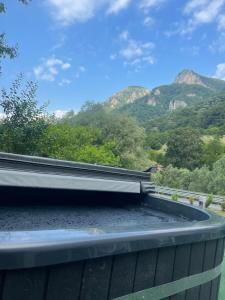 PENSIUNEA DIMITRIOS Relaxare cu jacuzzi pe Valea Cernei