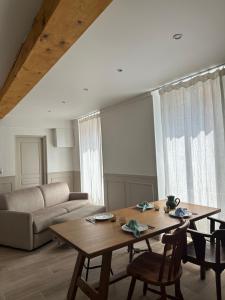 Nid Provençal - cœur de Village