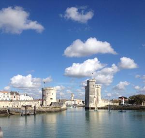 Maisons de vacances La Petite Maison de La Rochelle : photos des chambres