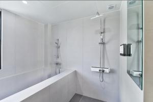 The Hound Hotel Changwon Terminal