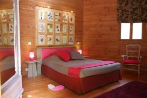 Chalets le refuge des pots rouges : photos des chambres